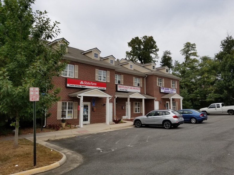 More Photos Of 7200-7204 Fordson Rd, Alexandria Office For Lease