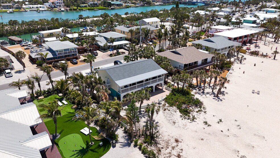 More Photos Of 217 Casey Key Rd, Nokomis Specialty For Sale