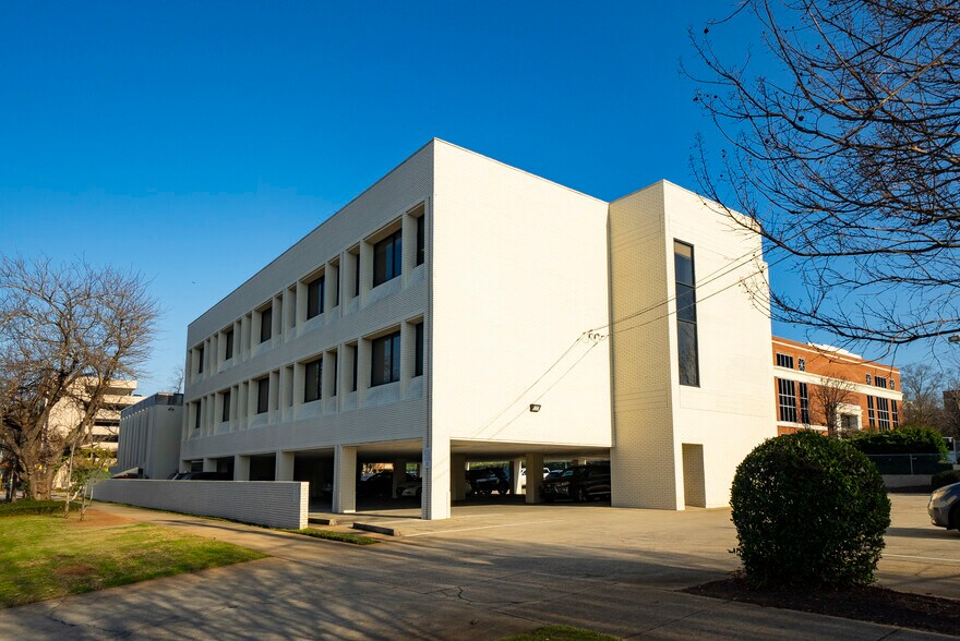 More Photos Of 1022 Calhoun St, Columbia Medical For Sale