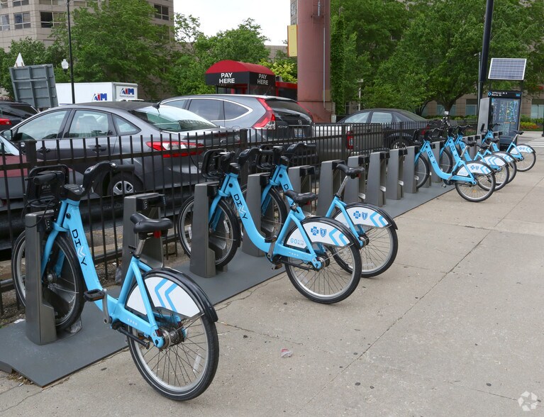 More Photos Of 208 S Jefferson St, Chicago Loft Creative Space For Lease