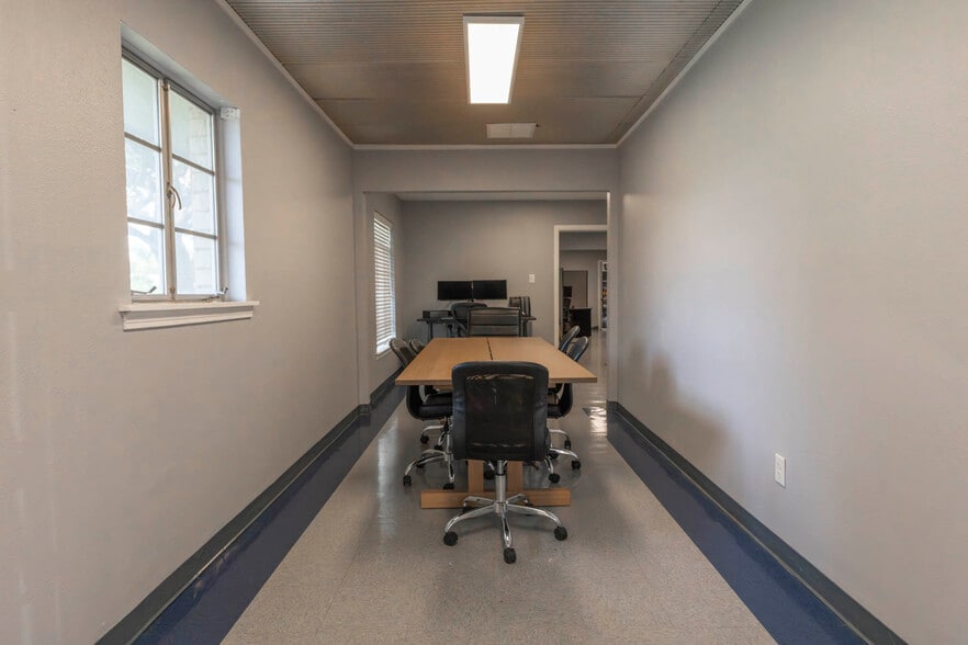 More Photos Of 310 Pfeil Rd, Cibolo Medical For Lease