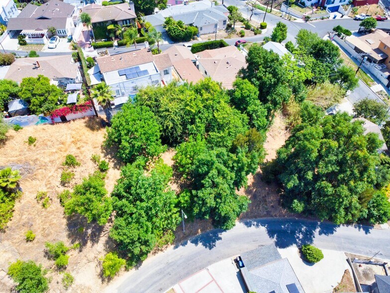 More Photos Of 5306 Borland rd, Los Angeles Land For Sale