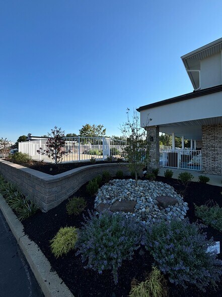 More Photos Of 3443 US Highway 9, Freehold Unknown For Lease