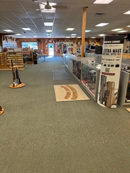 More Photos Of 3400 US Highway 30, Warsaw General Retail For Lease