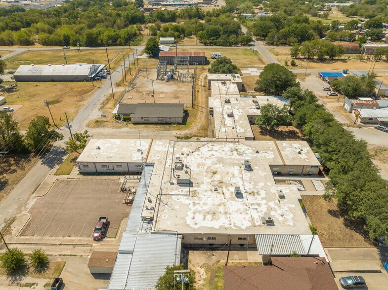 More Photos Of 200 N San Jacinto St, Whitney Assisted Living For Lease