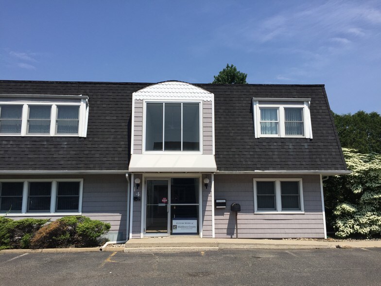 More Photos Of 14 Old Bridge Tpke, South River Office For Lease