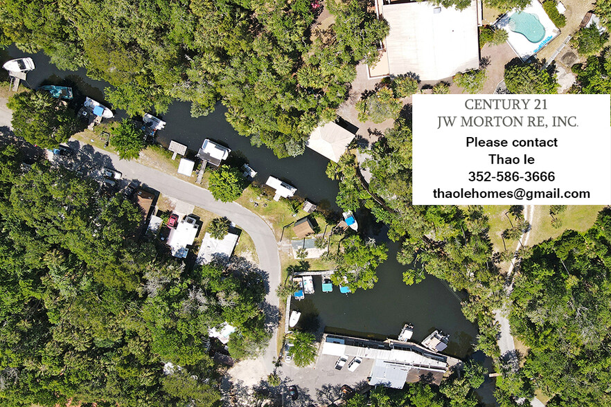 Primary Photo Of 10175 W Fishbowl Dr, Homosassa Bar For Sale