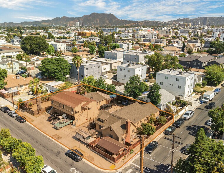 More Photos Of 11234 Hatteras St, North Hollywood Apartments For Sale