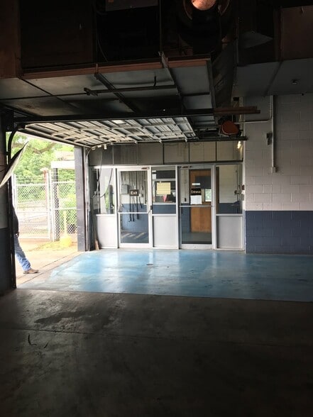 More Photos Of 265 Corning Dr, Danville Manufacturing For Sale