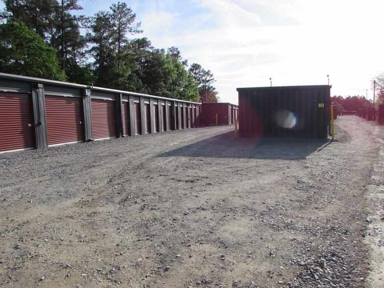 More Photos Of 5550 Hawkinsville Rd, Macon-Bibb Self Storage For Sale