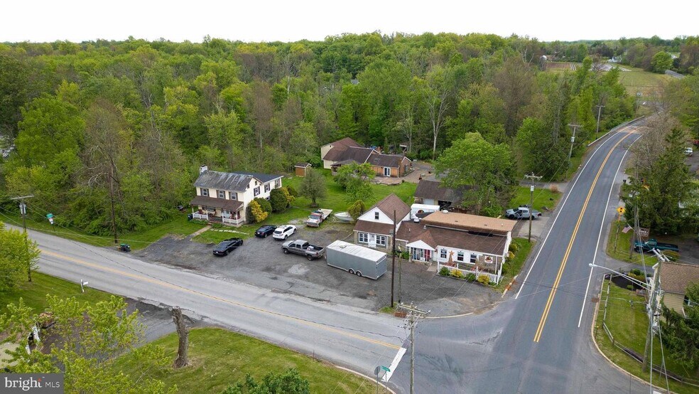 More Photos Of 271 Old Croton Rd, Flemington Multifamily For Sale