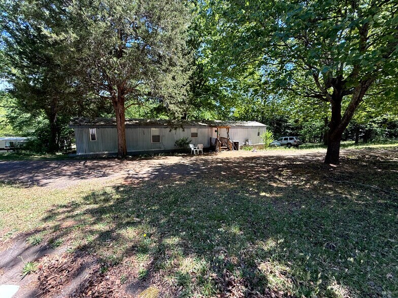 More Photos Of 142 Edith Dr, Taylors Land For Sale