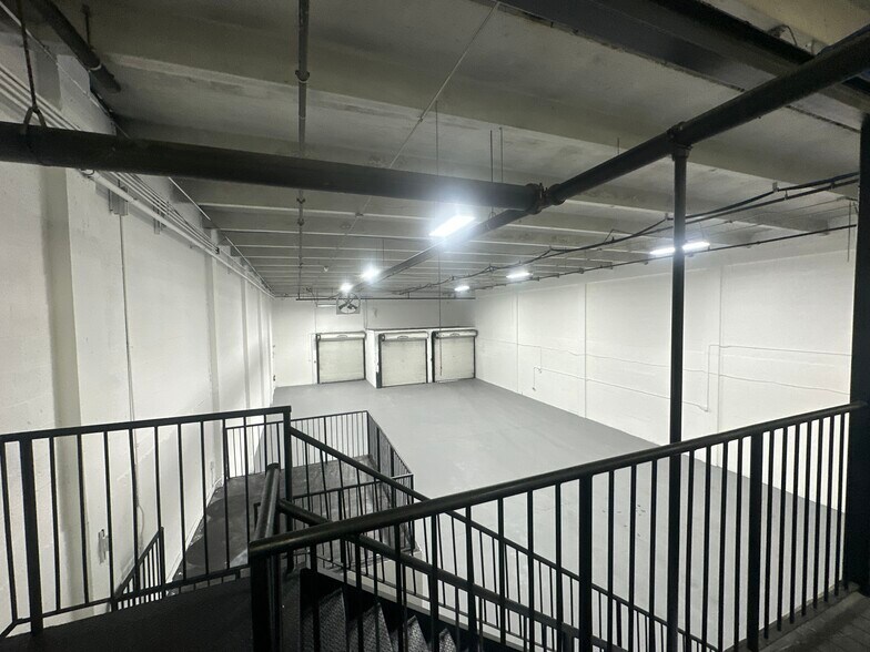 More Photos Of 6055 NW 87th Ave, Miami Warehouse For Lease