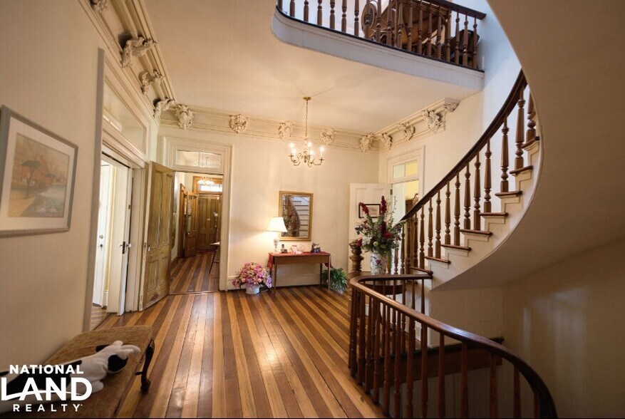 More Photos Of 5189 Rockwood Rd, Dublin Lodge Meeting Hall For Sale