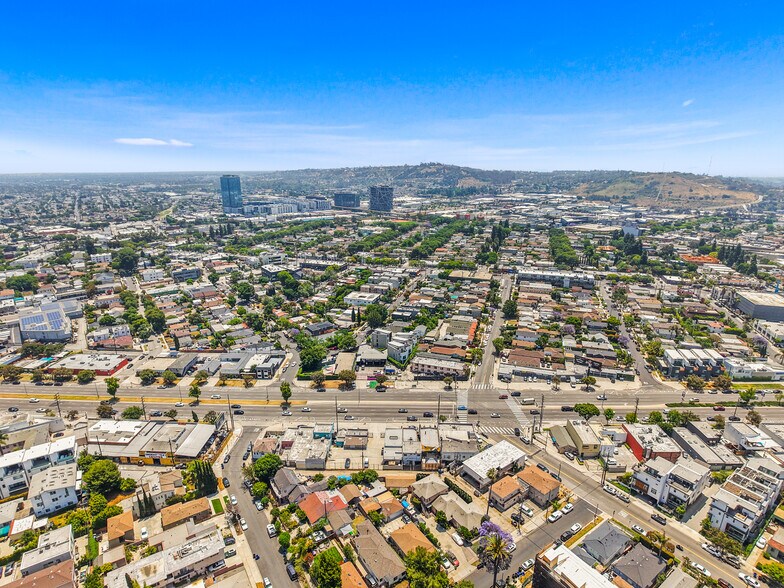 More Photos Of 8687 Venice Blvd, Los Angeles Storefront For Lease