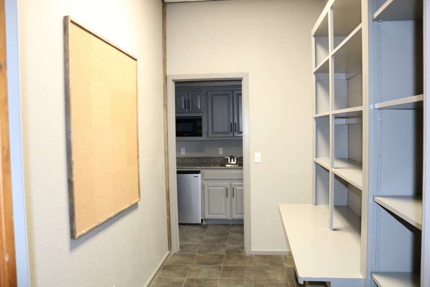 More Photos Of 2845 Broce Dr, Norman Office For Sale