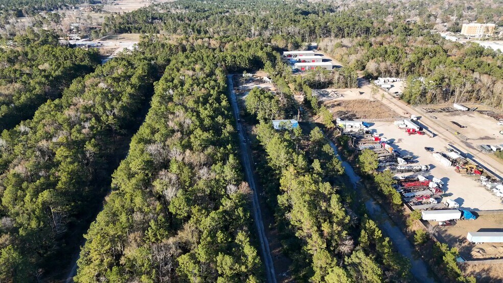 More Photos Of 18922 Caspian Dr, Humble Industrial For Sale