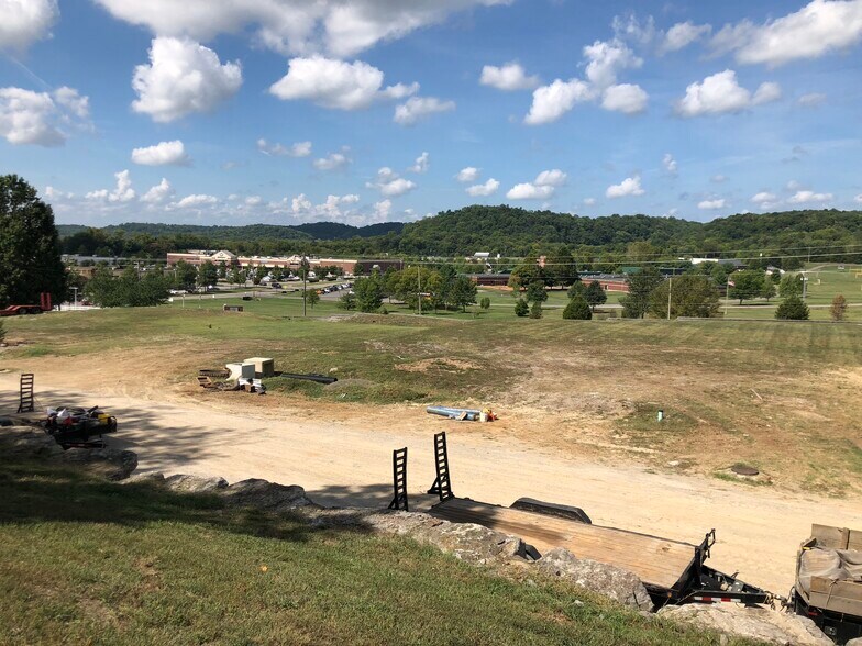 More Photos Of 4796 Main Street, Spring Hill Land For Lease