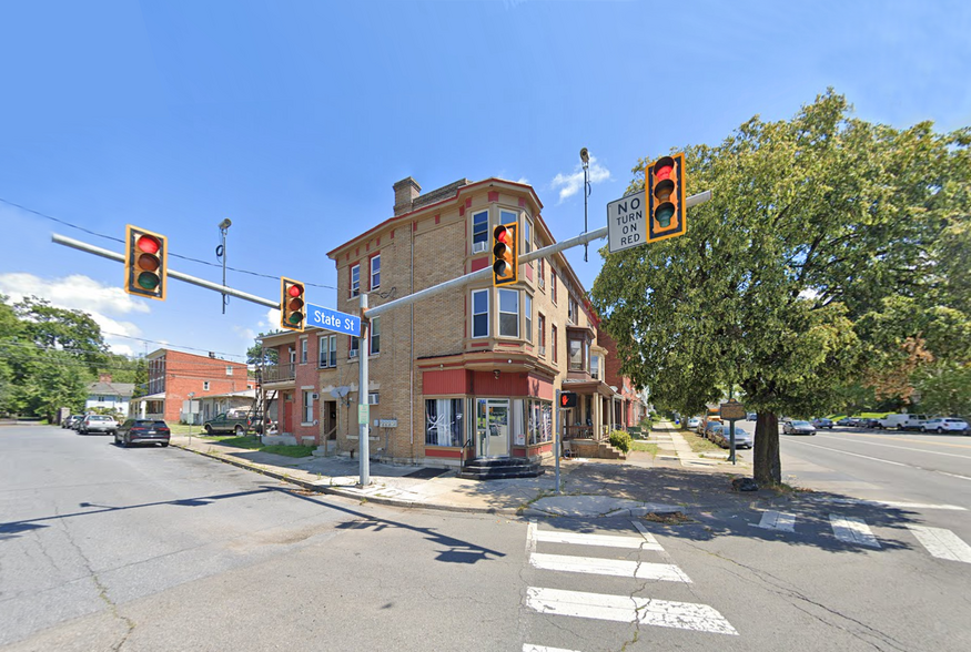 Primary Photo Of 1300 State St, Harrisburg General Retail For Lease