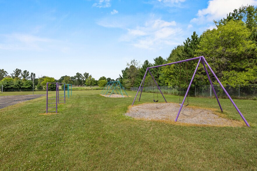 More Photos Of 414 S Church St, Endeavor Schools For Sale