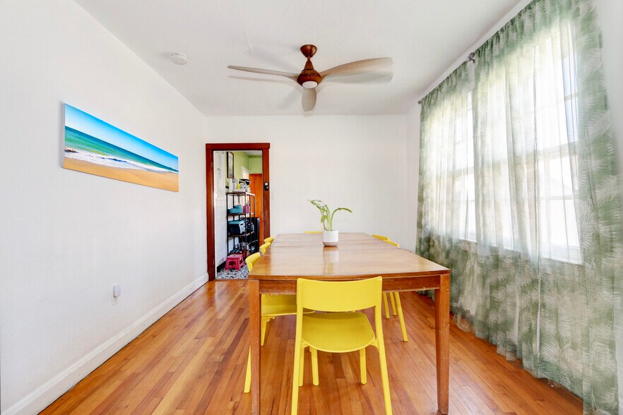 More Photos Of 5100 Atlantic Ave, Wildwood Hotel For Sale