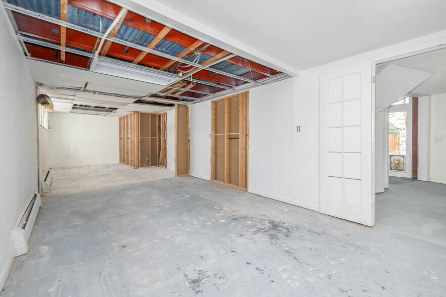 More Photos Of 8221 Bradburn Dr, Westminster Office For Sale