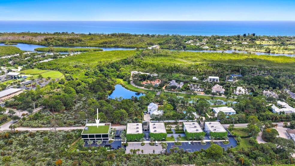 More Photos Of 11700 SE Shell Ave, Hobe Sound Loft Creative Space For Sale
