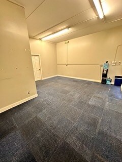 More Photos Of 2775 Vista Pky, West Palm Beach Light Distribution For Lease