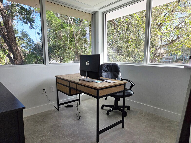 Primary Photo Of 500 SE Osceola St, Stuart Medical For Lease