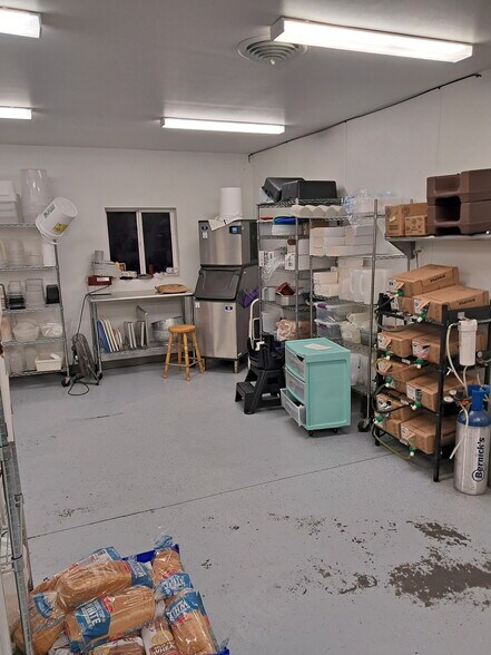 More Photos Of 7709 Main st, Siren Restaurant For Sale