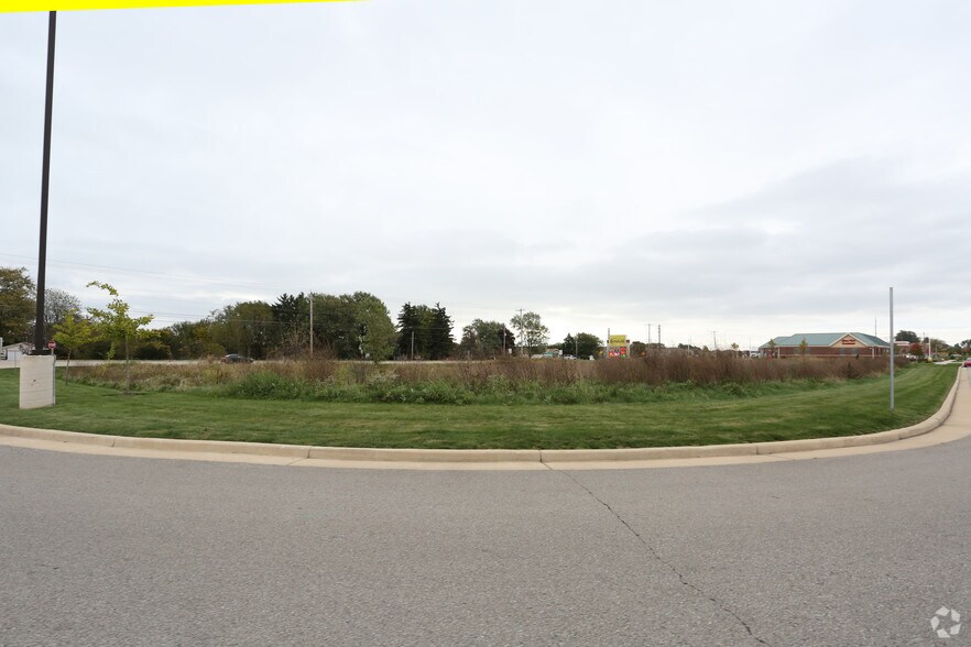 More Photos Of 2900 Green Bay Rd, Kenosha Land For Sale
