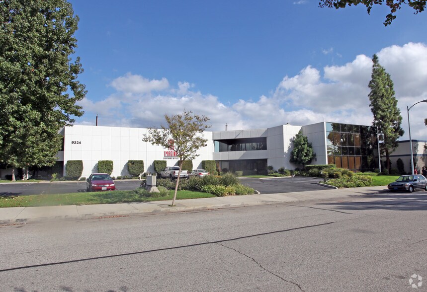 Primary Photo Of 9314-9324 Eton Ave, Chatsworth Warehouse For Lease