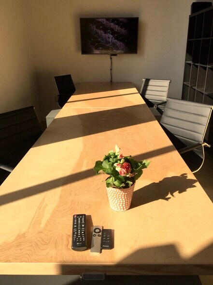 More Photos Of 8611 Washington Blvd, Culver City Coworking Space