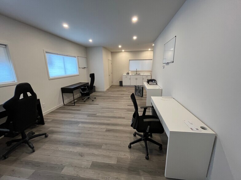 More Photos Of 1562 S Acoma St, Denver Warehouse For Sale