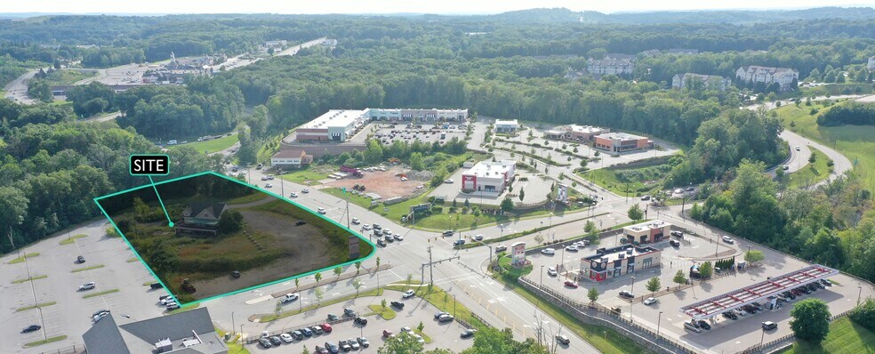 More Photos Of 333 SW Cutoff, Northborough Storefront For Lease