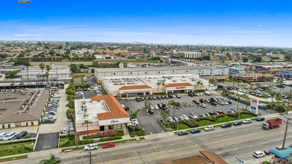 More Photos Of 21600-21602 S Vermont Ave, Torrance Unknown For Lease