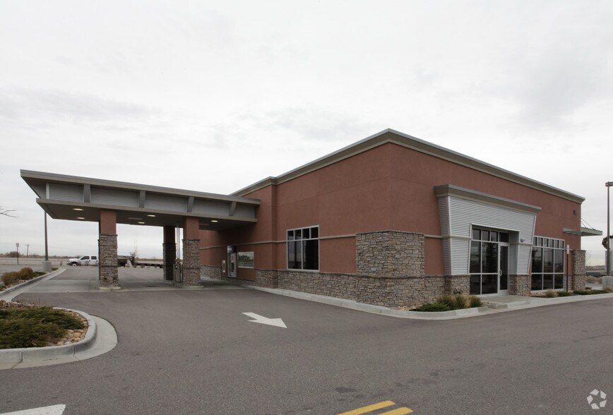 More Photos Of 16711 Washington St, Thornton Bank For Lease