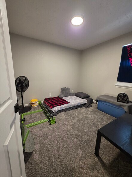 More Photos Of 3109 S County Road 1200, Midland Land For Sale