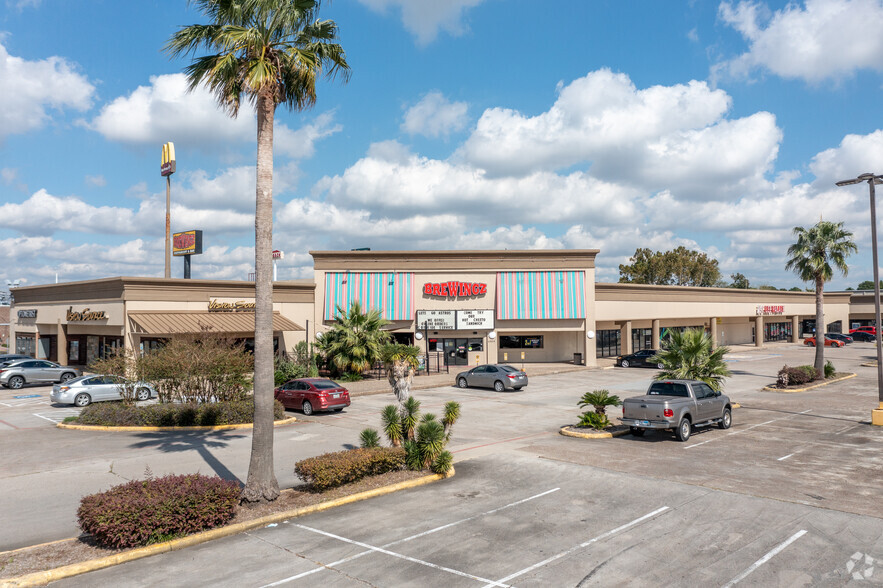 Primary Photo Of 6902-6958 Garth Rd, Baytown Unknown For Lease