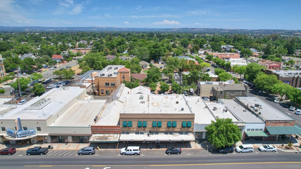More Photos Of 533 G St, Lincoln Storefront Retail Office For Lease