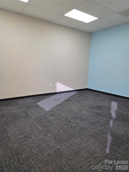 More Photos Of 135 Joshua Ct, Lincolnton Warehouse For Lease