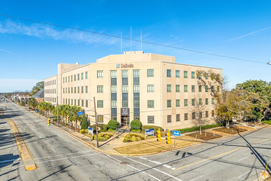 More Photos Of 1501 Lady St, Columbia Office For Sale