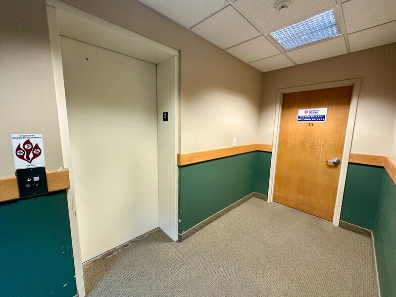 More Photos Of 534-548 Avenue E, Bayonne Office For Sale