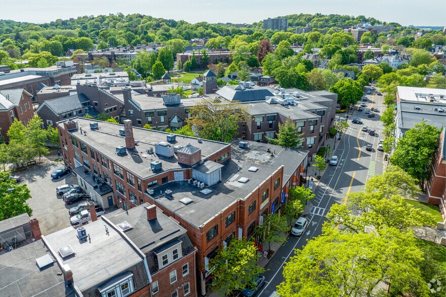 More Photos Of 60-64 Harvard St, Brookline Office For Lease