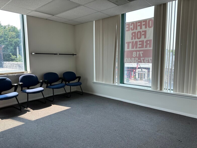 More Photos Of 5 E Palisade Ave, Englewood Storefront Retail Office For Lease