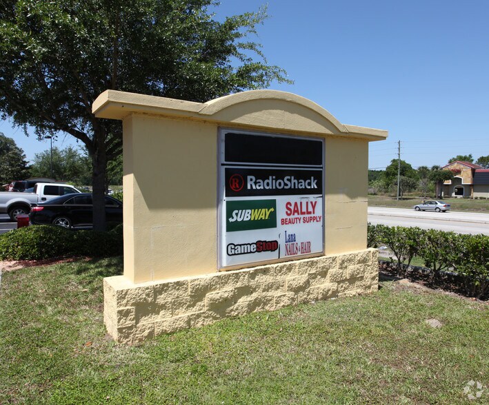 More Photos Of 10572-10592 W Colonial Dr, Ocoee Unknown For Lease