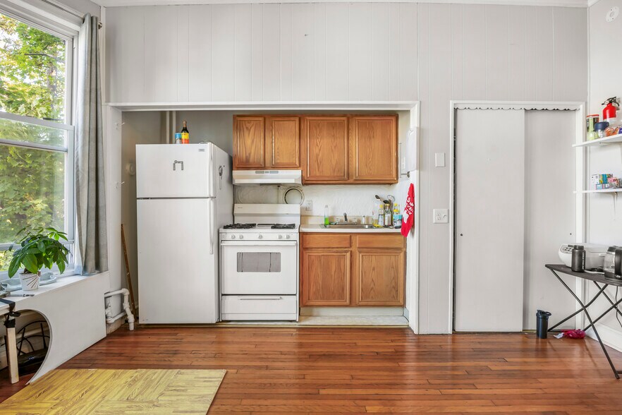 More Photos Of , Albany Multifamily For Sale