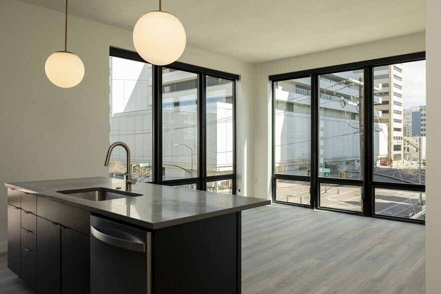 More Photos Of 218 S 200 E, Salt Lake City Apartments For Sale