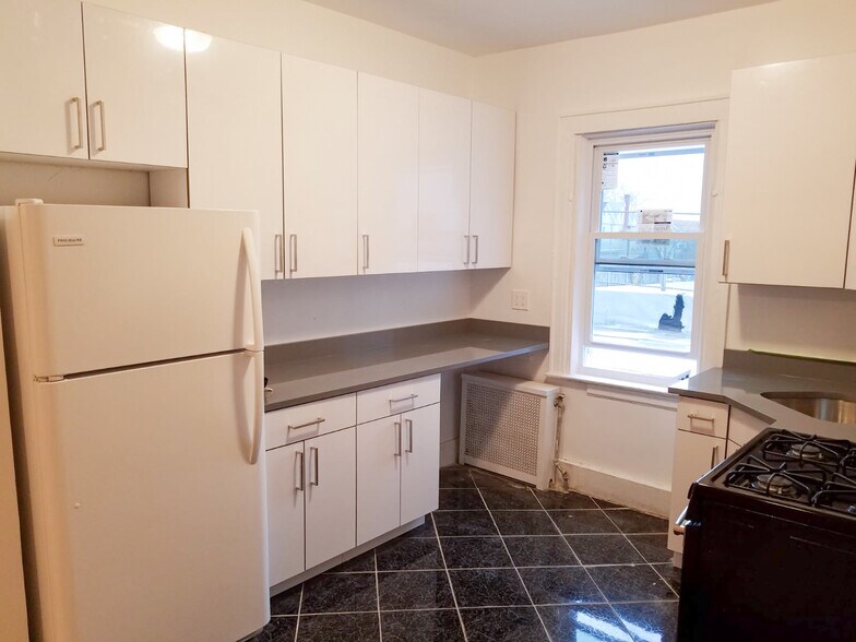 More Photos Of 182-28 & 182-30 Hillside Ave, Jamaica Storefront Retail Residential For Sale