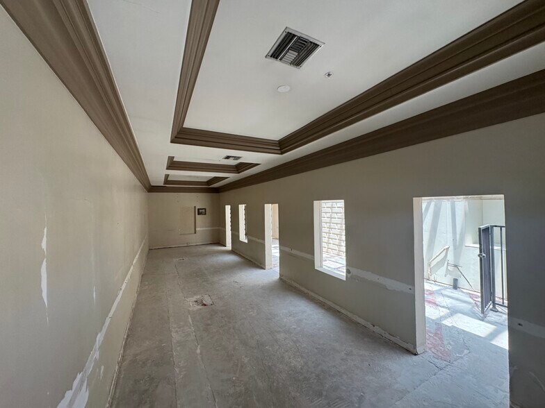 More Photos Of 13526 Central Ave, Chino Restaurant For Sale